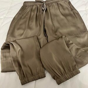 Heartloom Satin Joggers/pants in Taupe - like new - size XS